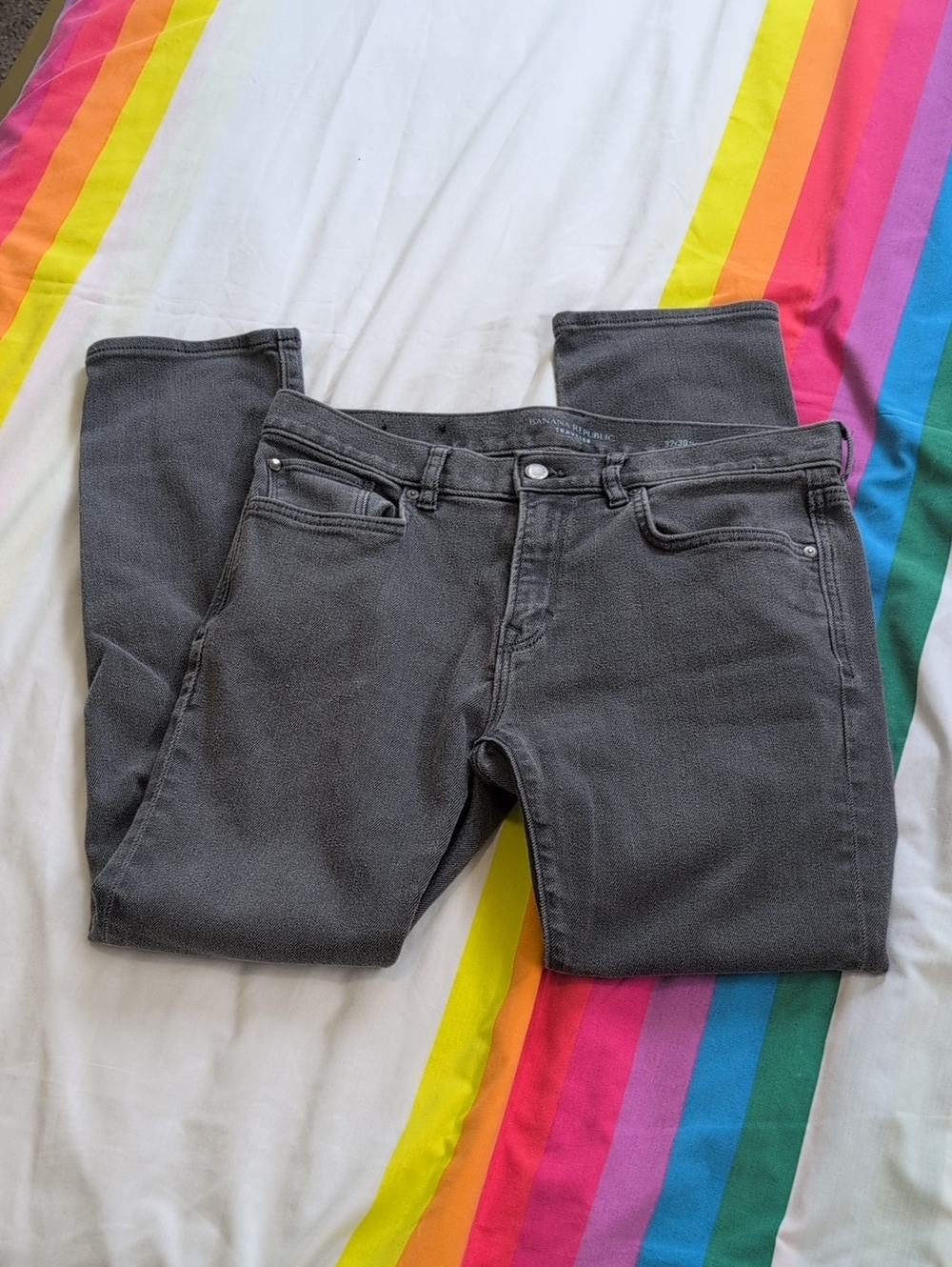 Banana Republic Men's Gray Traveler Jeans Slim Fit 32x30